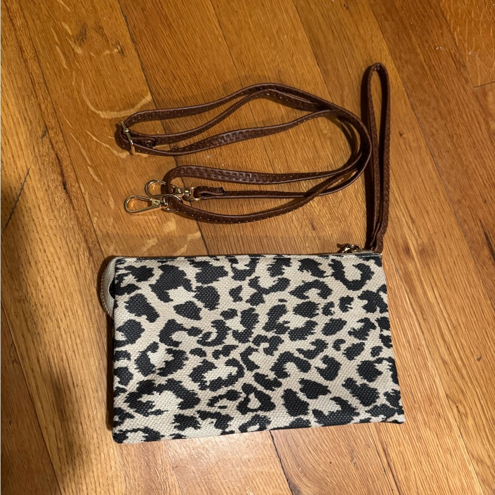 Leopard Print Wristlet Clutch